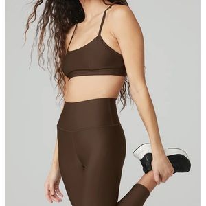 Alo airlift bra and leggings